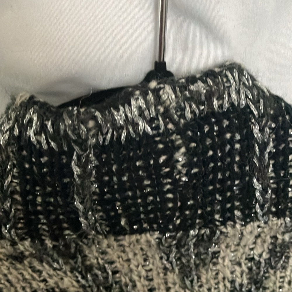 Lucky Brand: Long Geometric pattern Cardigan Sweater- Open- pockets- Heavy- 1X - Picture 13 of 16